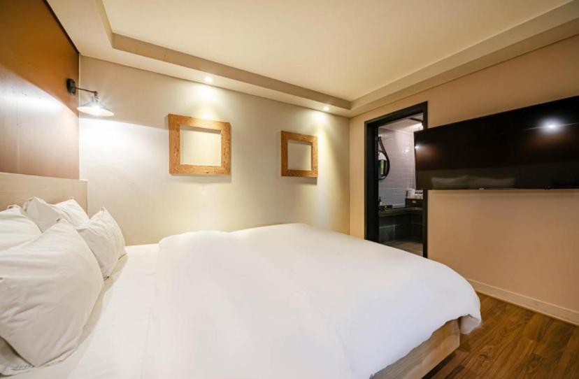Ulsan Hotel 109 Exterior foto